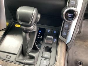 Toyota Land Cruiser 300 3.3D ZX - Image 12