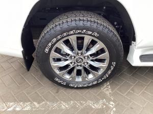 Toyota Land Cruiser 300 3.3D ZX - Image 20