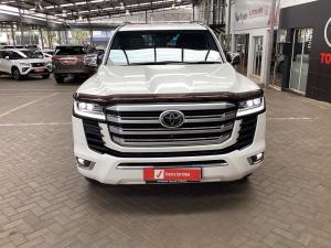 Toyota Land Cruiser 300 3.3D ZX - Image 4