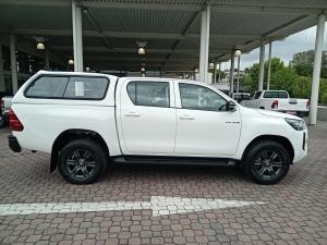 Toyota Hilux 2.4GD-6 double cab Raider auto - Image 3