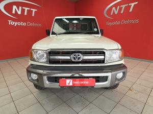 Toyota Land Cruiser 79 4.2DS/C - Image 4