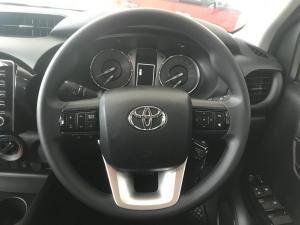 Toyota Hilux 2.4 GD-6 RB Raider automaticD/C - Image 8