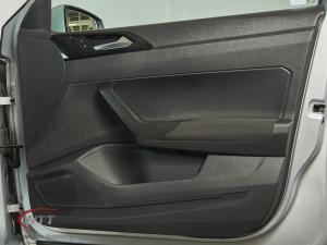 Volkswagen Polo 1.0 TSI Life - Image 16