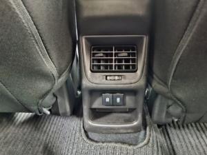 Suzuki Baleno 1.5 GLX auto - Image 8