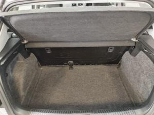 Volkswagen Polo Vivo hatch 1.4 Trendline - Image 12