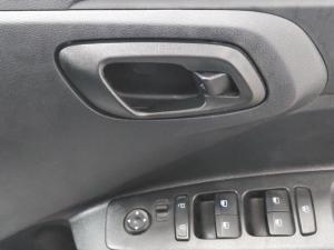 Hyundai Grand i10 1.0 Premium hatch - Image 14