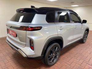 Toyota Urban Cruiser 1.5 XR manual - Image 4