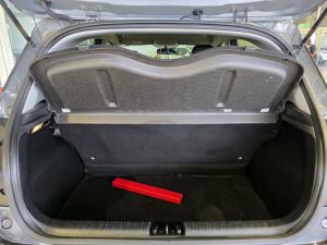 Hyundai Grand i10 1.2 Premium hatch - Image 10