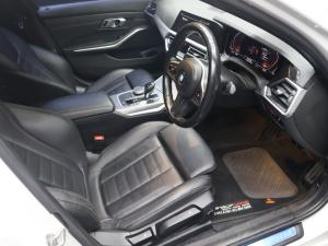 BMW 3 Series 330i M Sport - Image 9