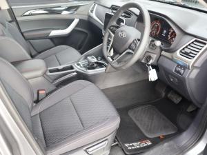 L D V T60 2.0D Bi-Turbo double cab Max Pro 4x4 auto - Image 9