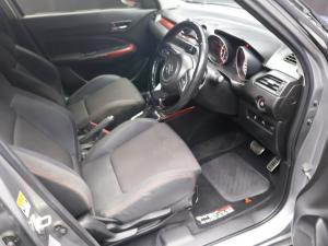 Suzuki Swift 1.4T Sport auto - Image 9