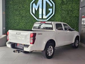 Isuzu D-Max 3.0TD double cab LS 4x4 auto - Image 4