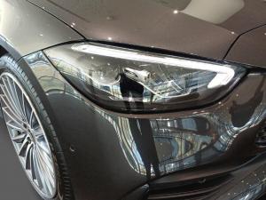 Mercedes-Benz C-Class C200 Avantgarde - Image 19