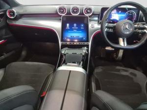 Mercedes-Benz C-Class C200 Avantgarde - Image 11