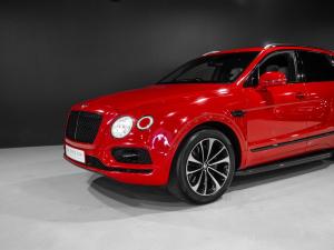 Bentley Bentayga W12 Mulliner - Image 4