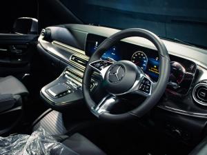 Mercedes-Benz V-Class V300d Exclusive - Image 15