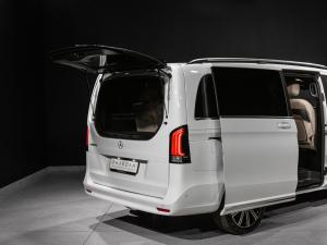 Mercedes-Benz V-Class V300d Exclusive - Image 26