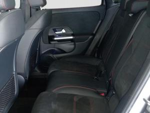 Mercedes-Benz GLA GLA200 Progressive - Image 15