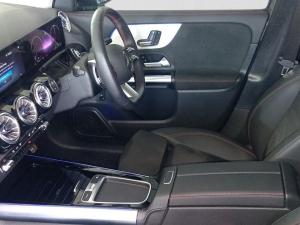 Mercedes-Benz GLA GLA200 Progressive - Image 17