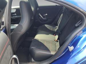Mercedes-Benz CLA CLA220d Progressive - Image 13