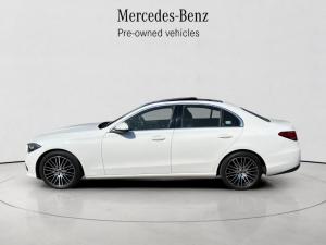 Mercedes-Benz C-Class C200 Avantgarde - Image 4