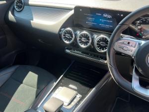 Mercedes-Benz EQA EQA250 Progressive - Image 19