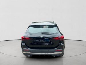 Mercedes-Benz GLA GLA200 Progressive - Image 6