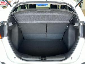 Honda Fit 1.5 Comfort - Image 15