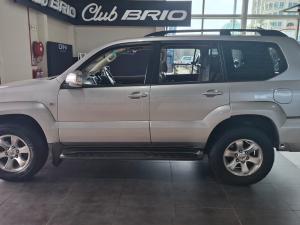Toyota Land Cruiser Prado 4.0 VX - Image 7