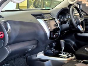 Nissan Navara 2.5DDTi double cab LE - Image 12