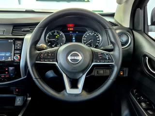Nissan Navara 2.5DDTi double cab LE