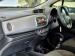 Toyota Yaris 5-door 1.3 Xi - Thumbnail 12