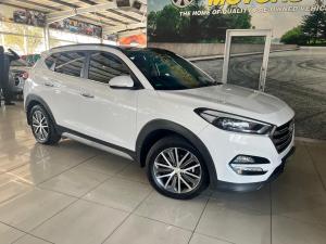 Hyundai Tucson 2.0 Premium auto - Image 1