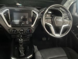 Isuzu D-Max 1.9TD double cab LS 4x4 auto - Image 10