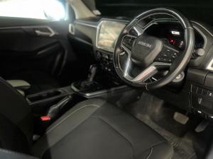 Isuzu D-Max 1.9TD double cab LS 4x4 auto - Image 7