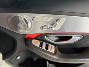 Mercedes-Benz C-Class C63 S - Image 20