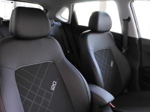 Hyundai i20 1.2 Motion - Image 14