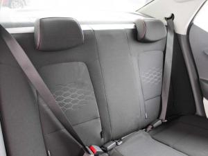 Hyundai Grand i10 1.2 Executive sedan manual - Image 12
