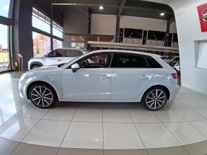 Audi A3 Sportback 35TFSI - Image 8
