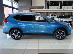 Nissan X-Trail 2.5 4x4 Tekna - Image 8
