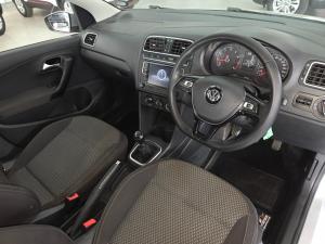 Volkswagen Polo sedan 1.6 Comfortline - Image 13