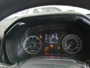 Isuzu D-Max 1.9TD double cab L auto - Image 22