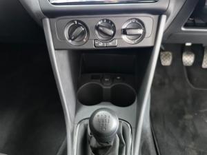 Volkswagen Polo Vivo hatch 1.4 - Image 17