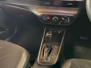 Hyundai i20 1.4 Premium - Image 19