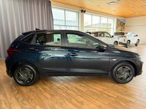 Hyundai i20 1.4 Premium - Image 6