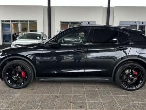 Alfa Romeo Stelvio 2.0T Veloce Q4 - Image 8