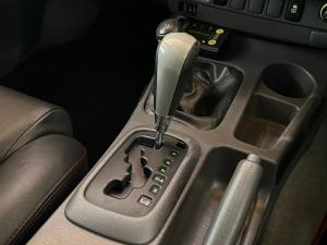 Toyota Hilux 4.0 V6 double cab 4x4 Raider Dakar edition - Image 19