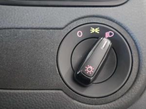 Volkswagen Polo Vivo hatch 1.4 Trendline - Image 21