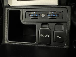 Toyota Prado VX-L 2.8GD automatic - Image 18