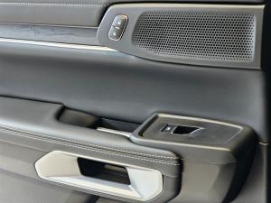 Ford Everest 3.0TD V6 4WD Platinum - Image 19